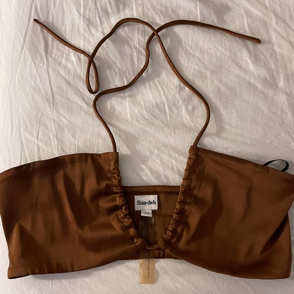 Sunday Beat Cora Halter Top - Picture 3 of 4